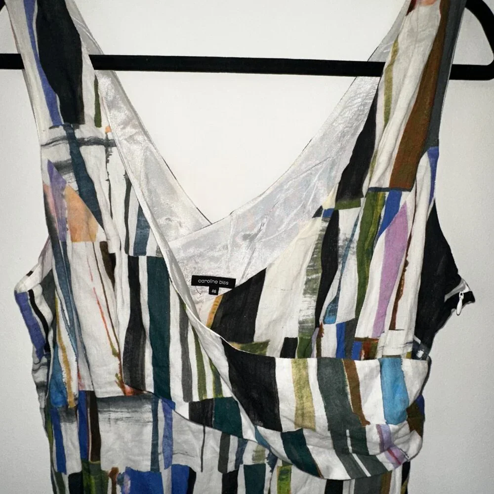 Abstract dress - Picture 3 of 4